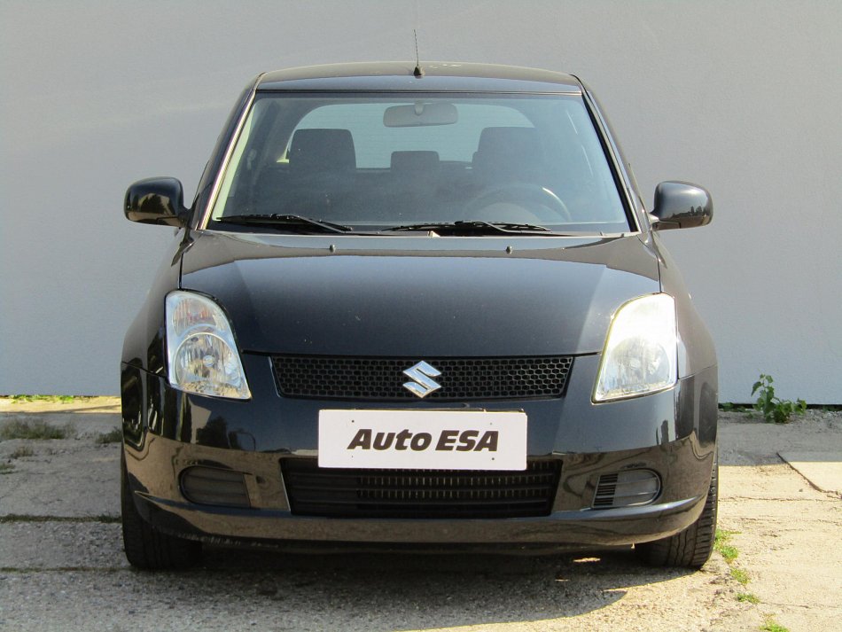 Suzuki Swift 1.3i 