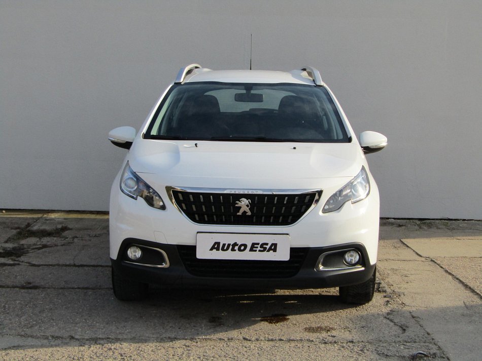 Peugeot 2008 1.2i 