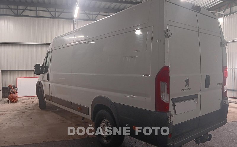 Peugeot Boxer 2.0HDi  L4H2