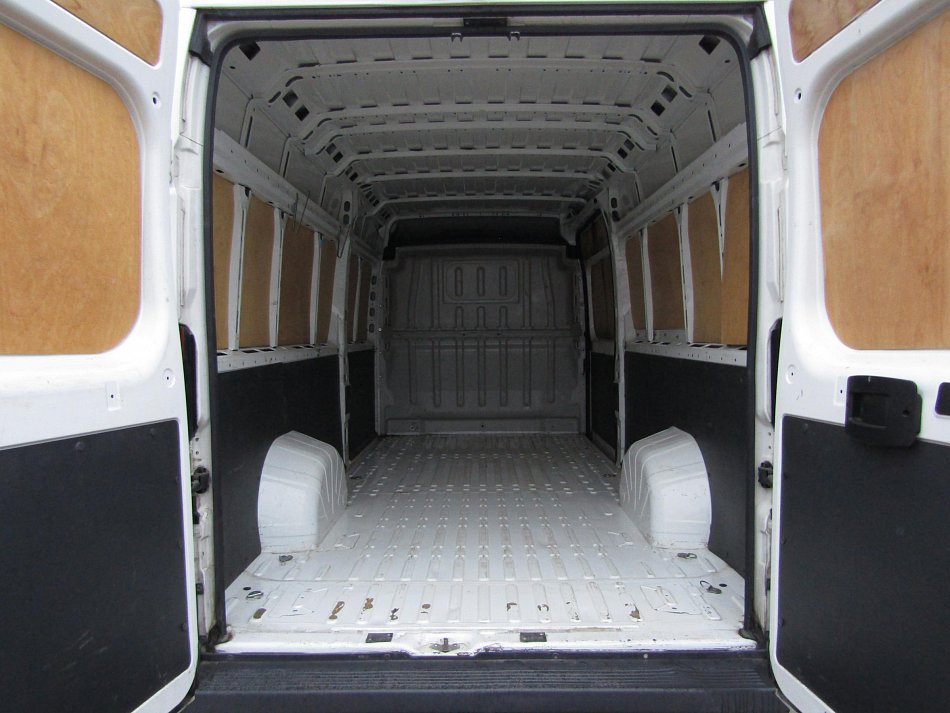 Peugeot Boxer 2.0HDi  L4H2