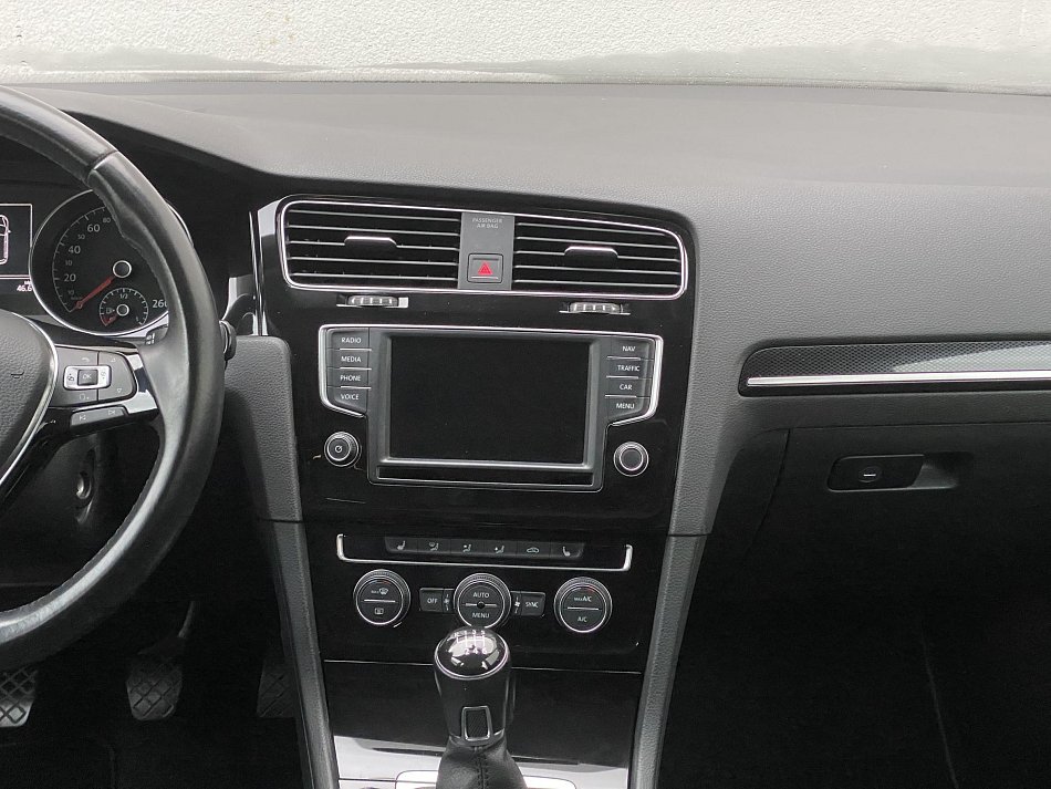 Volkswagen Golf 2.0 TDi Highline