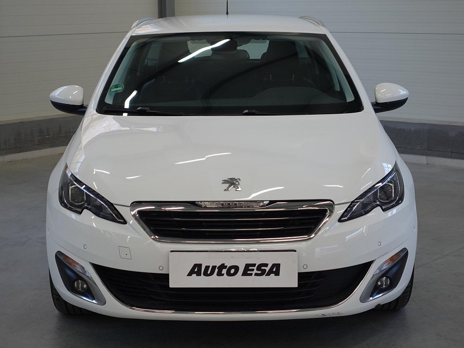 Peugeot 308 1.2i 