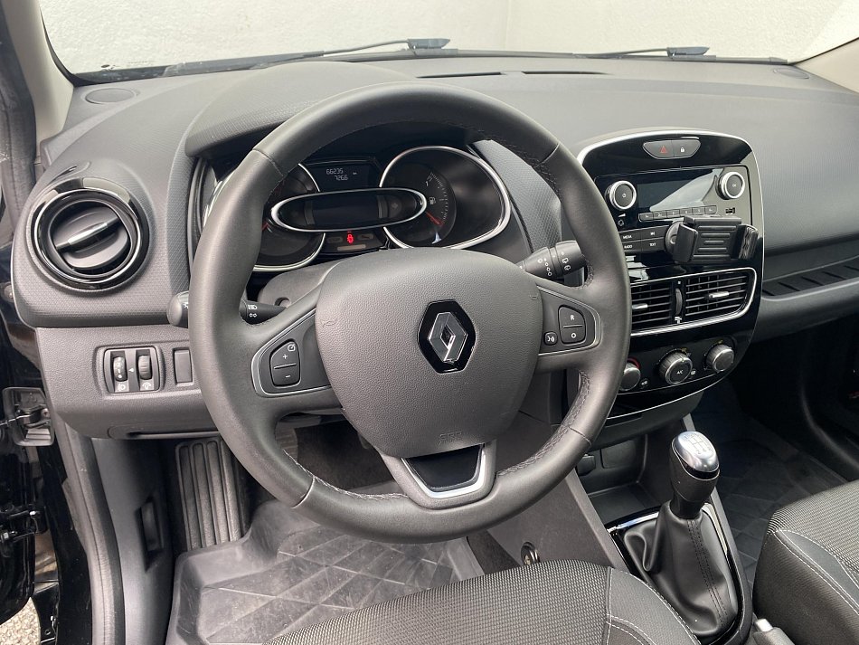 Renault Clio 1.2i 