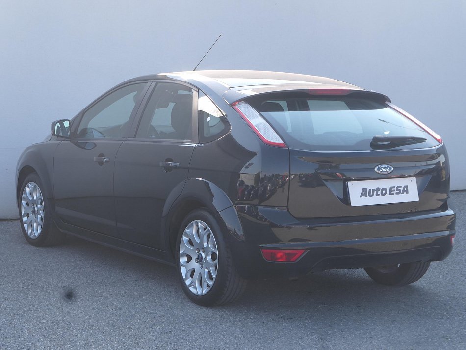 Ford Focus 1.6i 