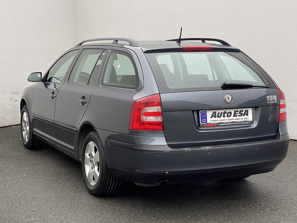 Škoda Octavia 1.6 MPi Ambiente