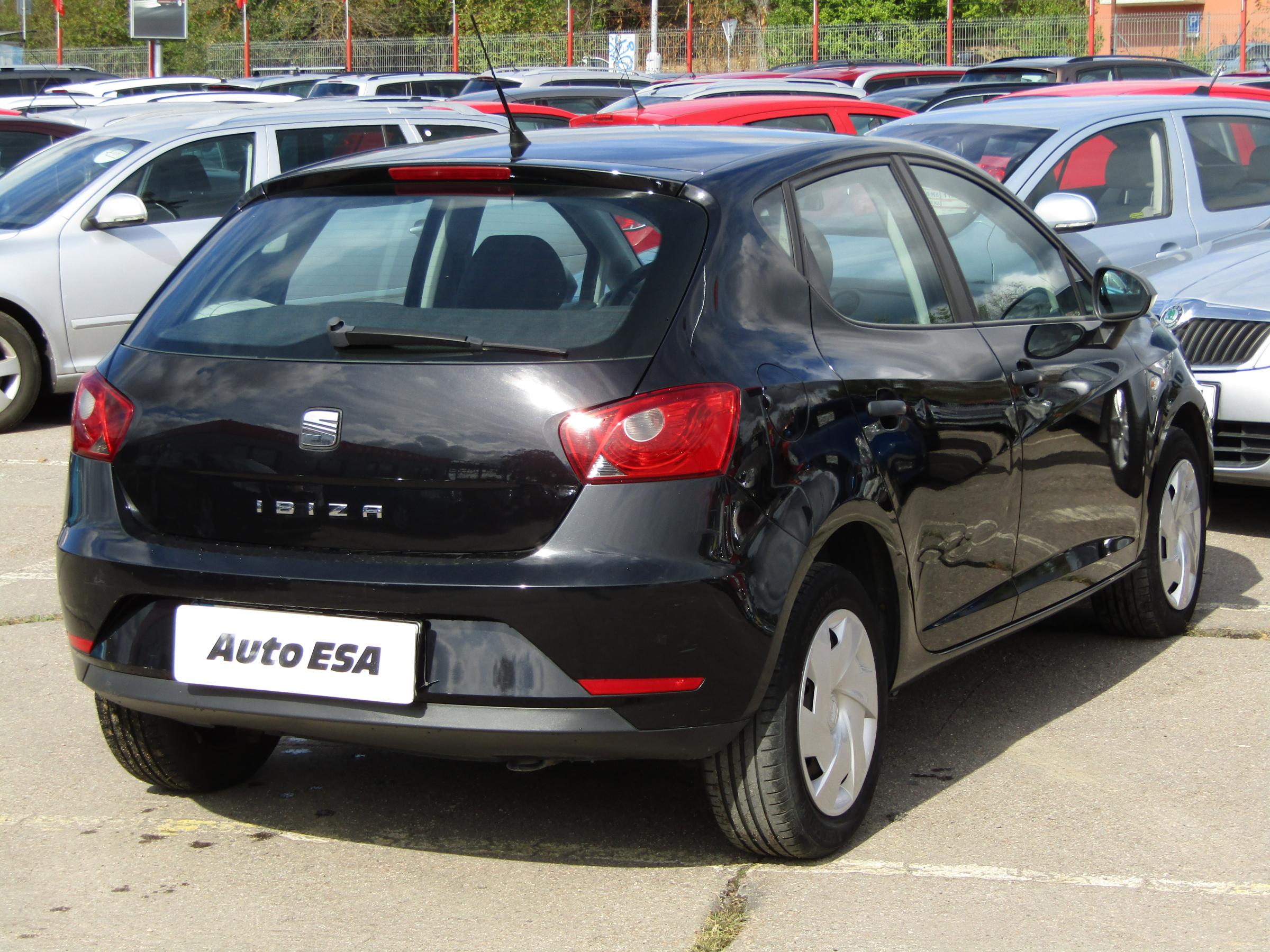 Seat Ibiza, 2012 - pohled č. 4