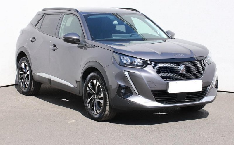 Peugeot 2008 1.2 PT Crossway