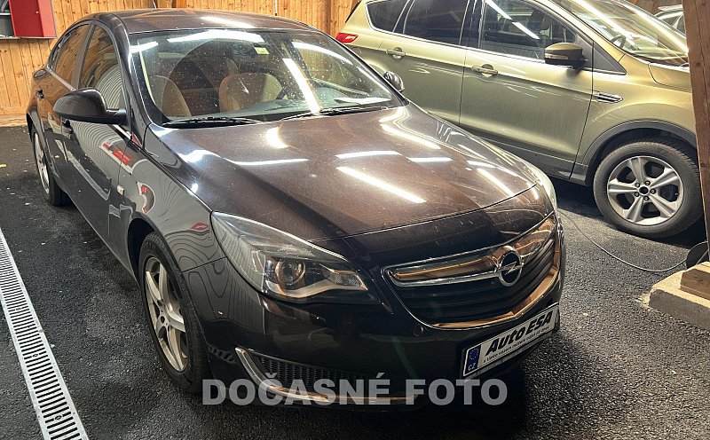 Opel Insignia 1.6 