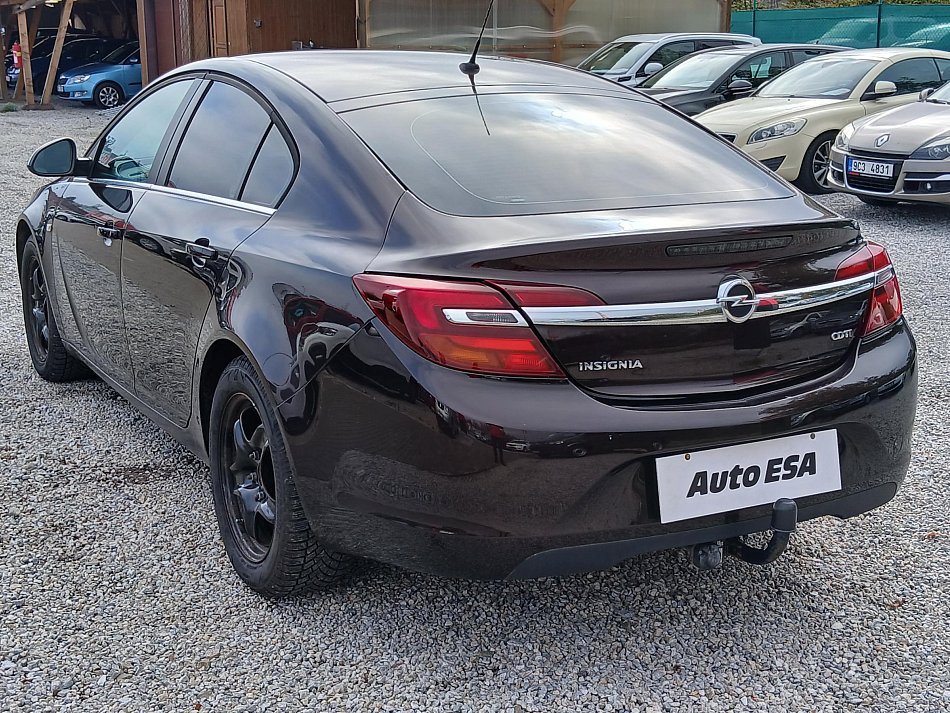 Opel Insignia 1.6CDTi 