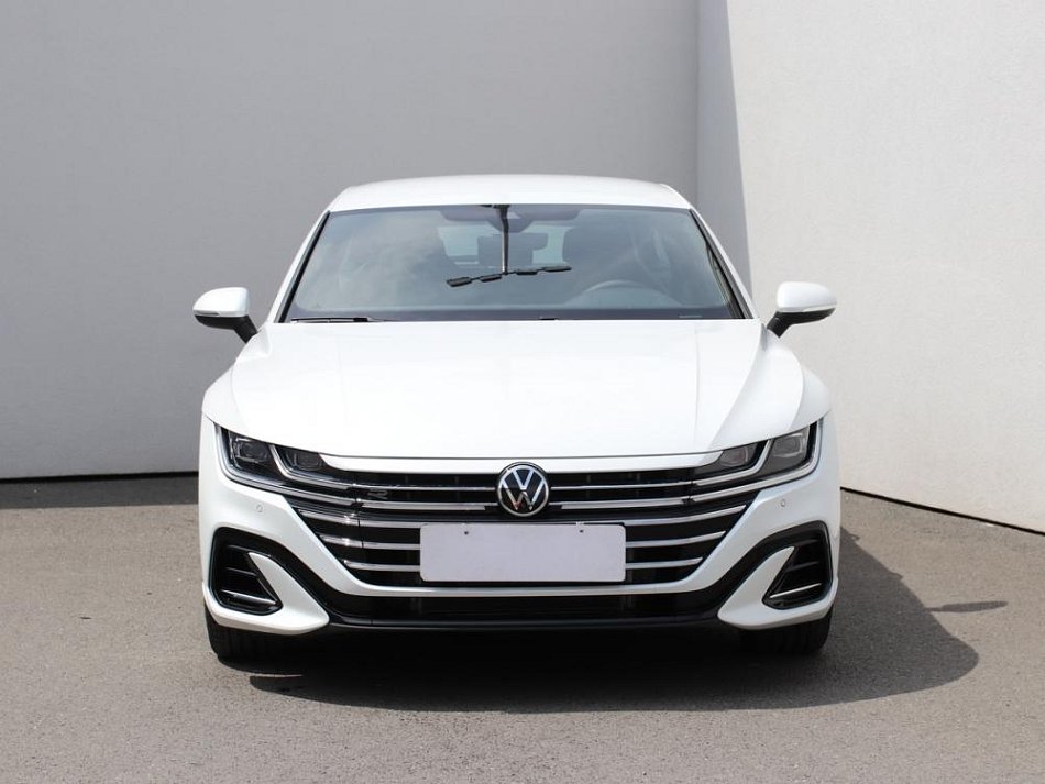 Volkswagen Arteon 2.0 TDi R-line