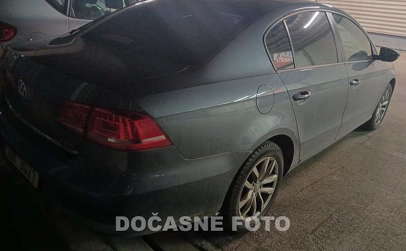 Volkswagen Passat 2.0 TDi 