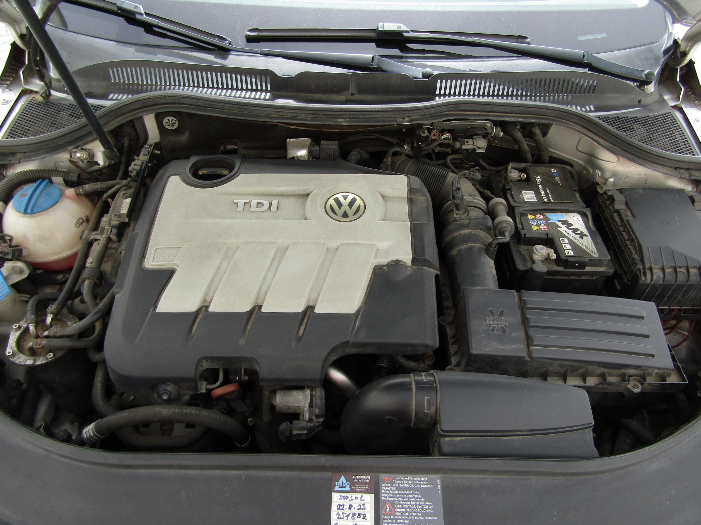 Volkswagen Passat CC, 2008 - pohled č. 7