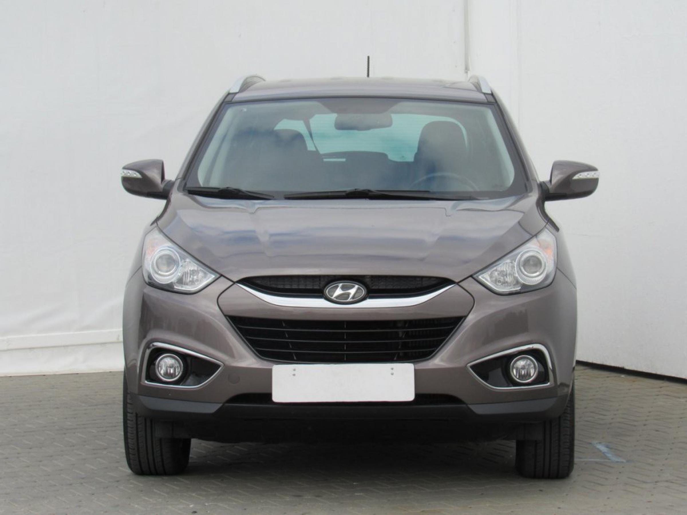 Hyundai ix35, 2012 - pohled č. 2