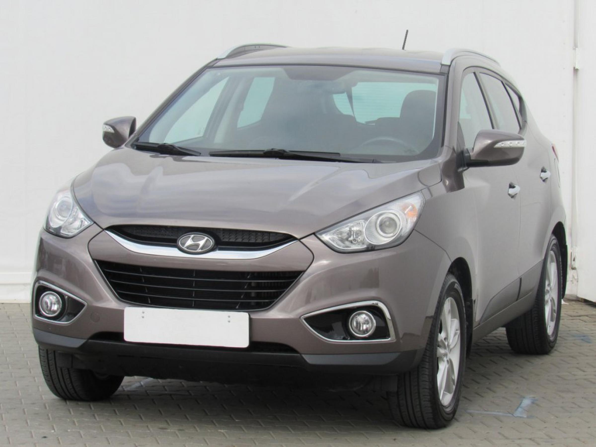 Hyundai ix35, 2012 - pohled č. 3