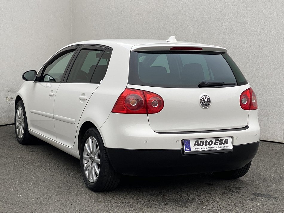 Volkswagen Golf 1.4 TSi 