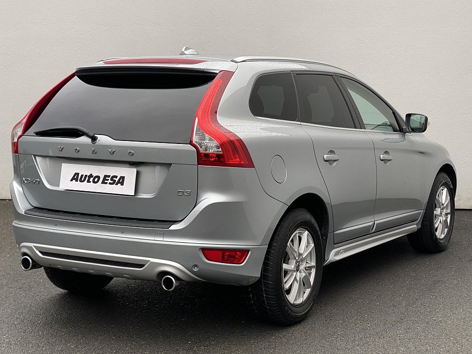 Volvo XC60 2.0 D3 R-design