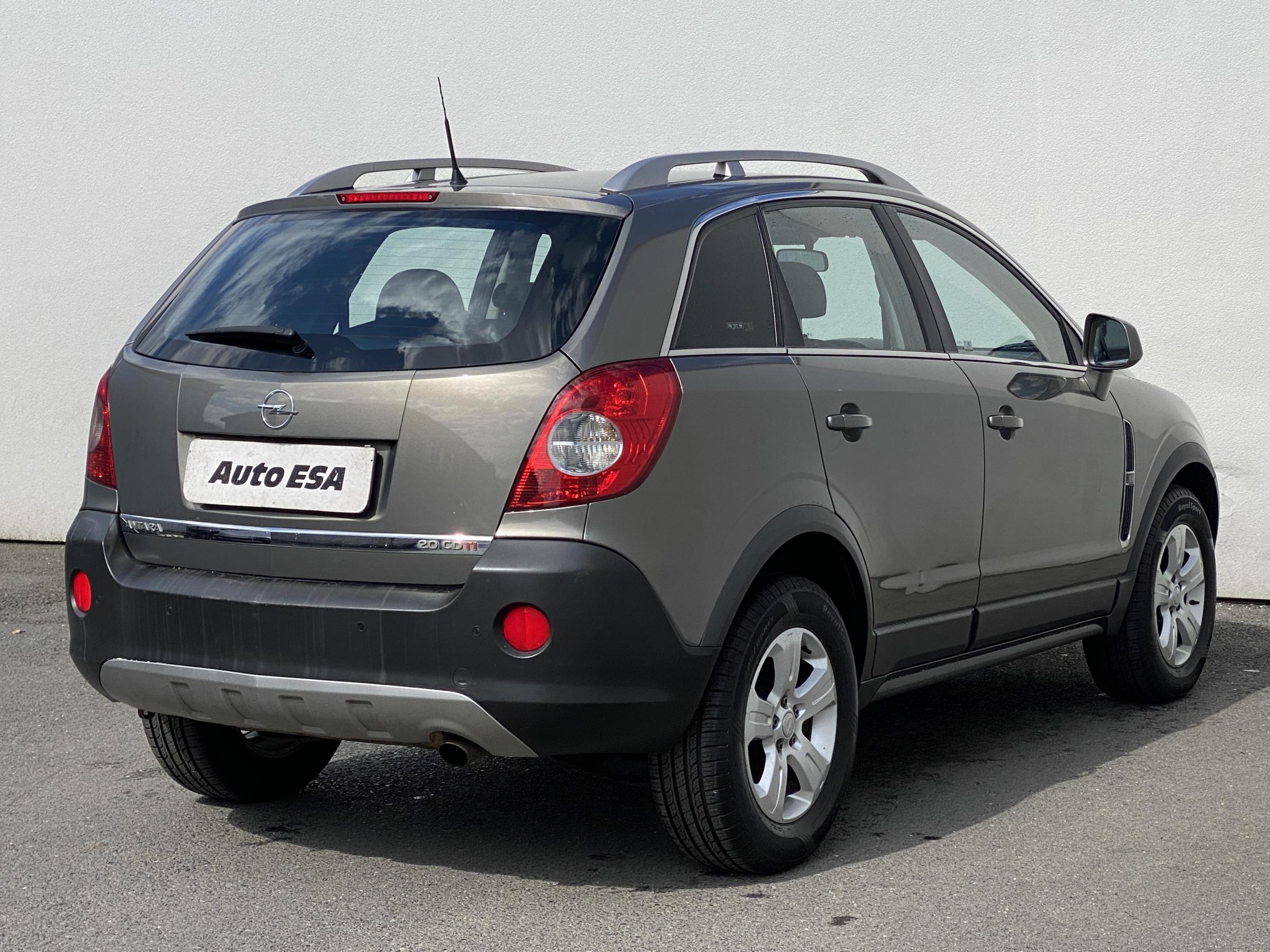 Opel Antara, 2008 - pohled č. 4