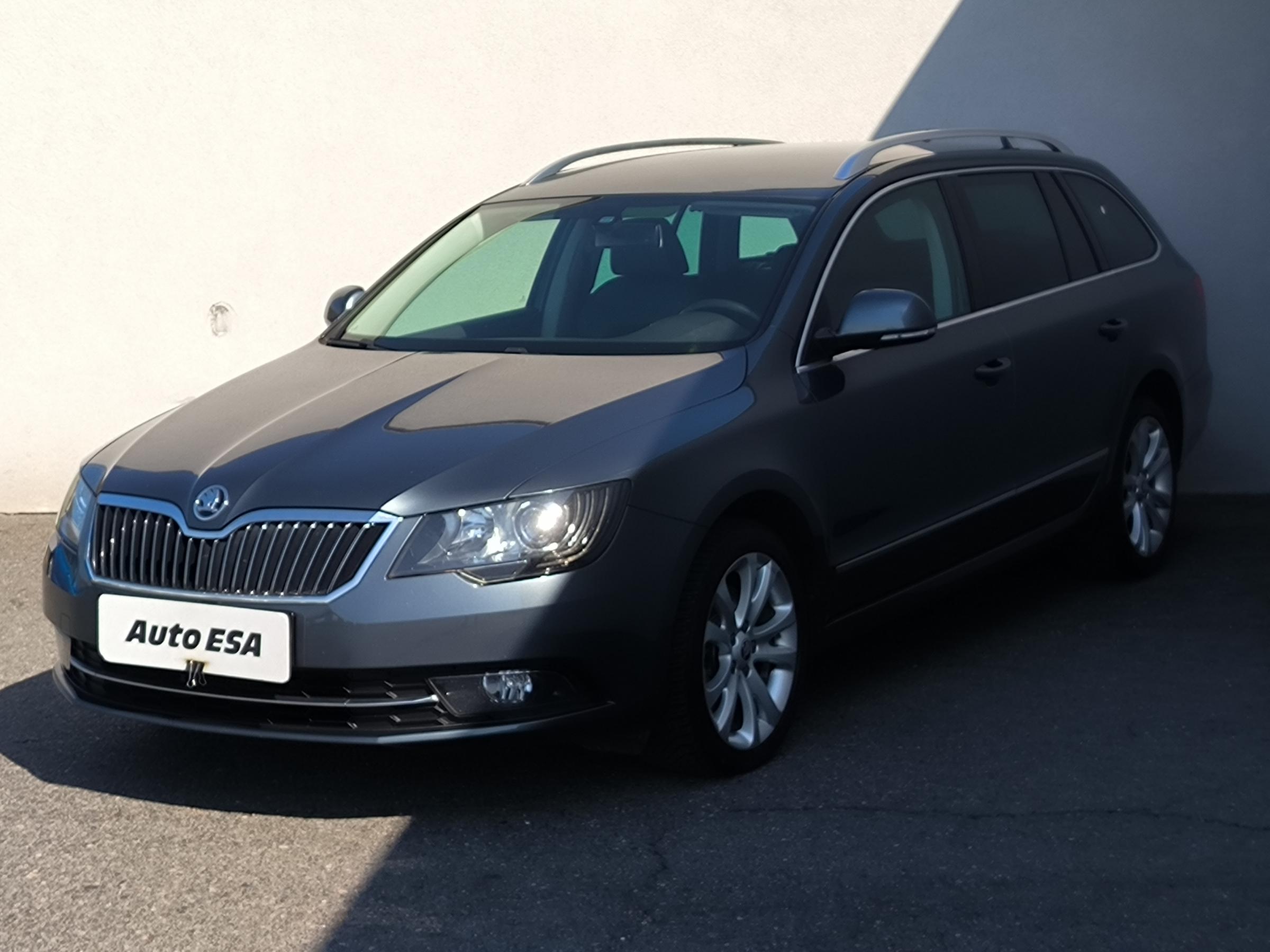 Škoda Superb II, 2014 - pohled č. 3