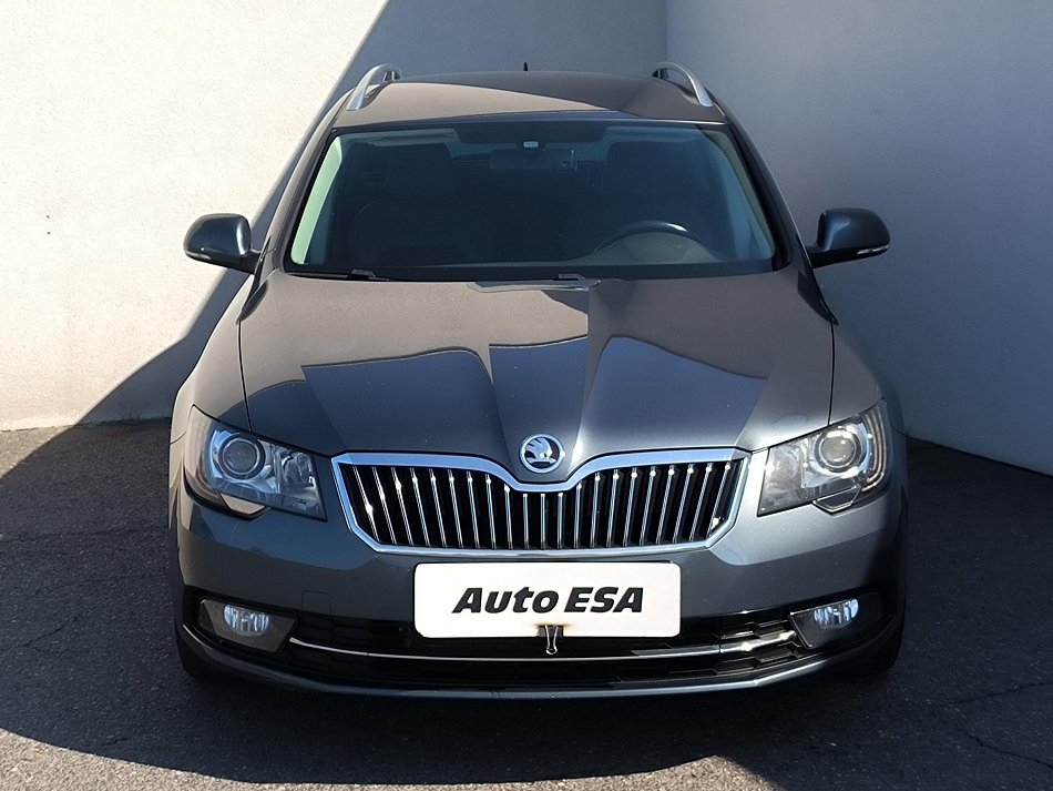 Škoda Superb II 2.0TDi Elegance