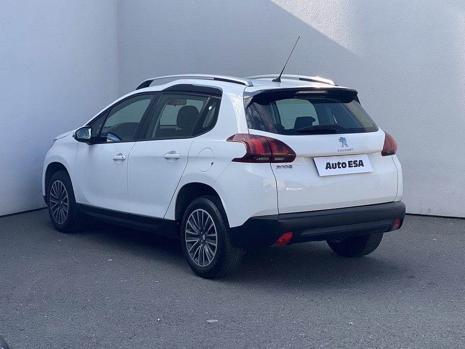 Peugeot 2008 1.2PT 