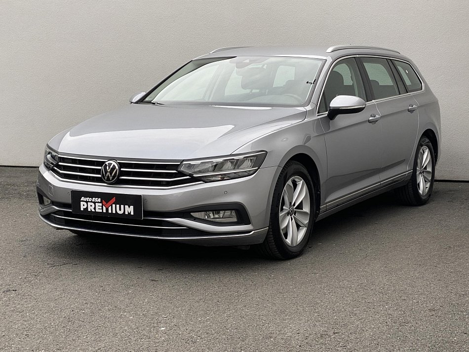 Volkswagen Passat 2.0 TDi Elegance