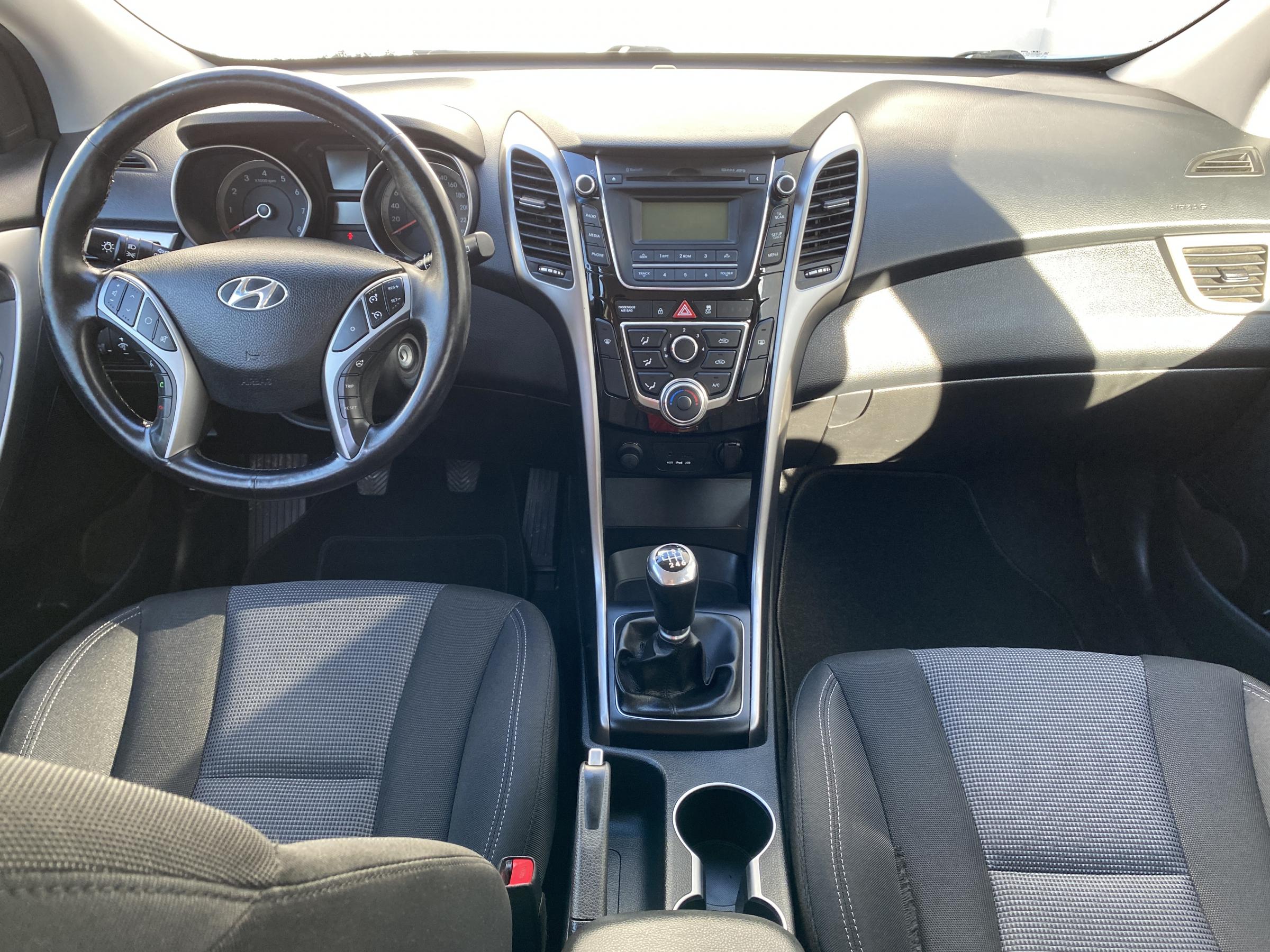 Hyundai i30, 2014 - pohled č. 9