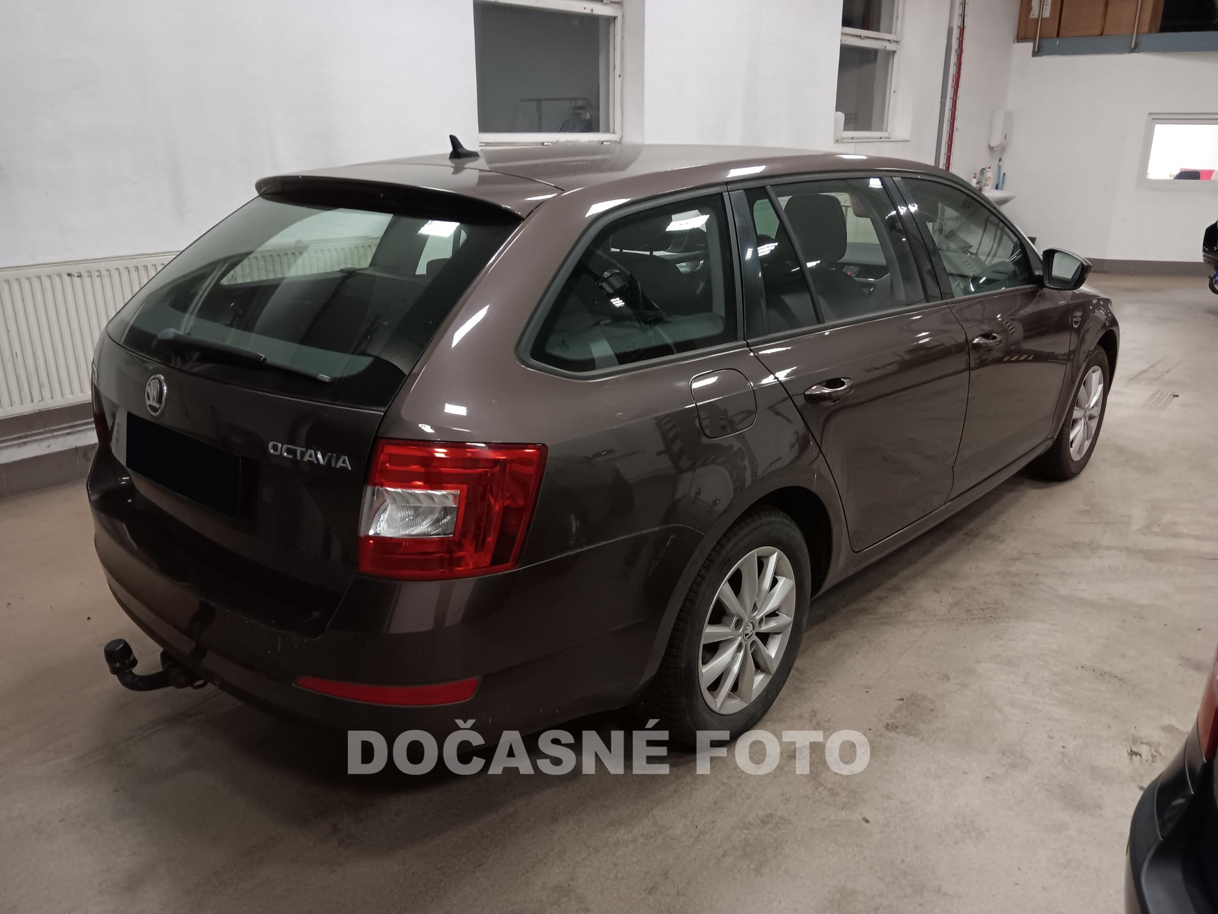 Škoda Octavia III, 2014 - pohled č. 2