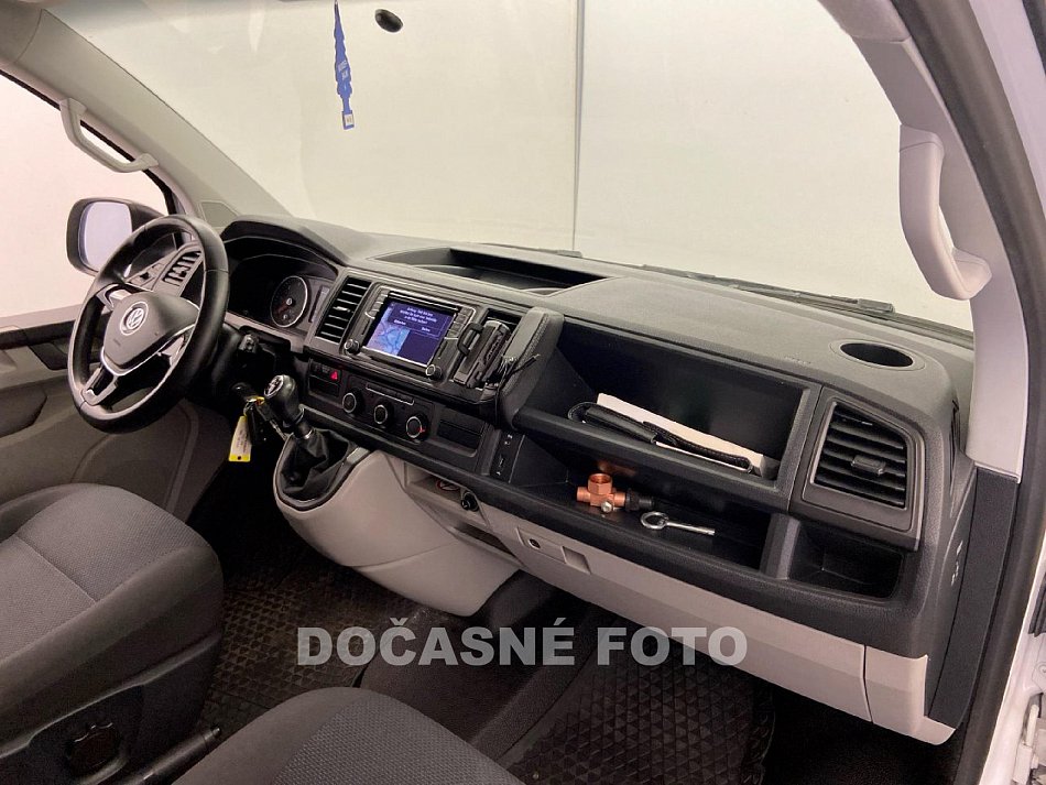 Volkswagen Transporter 2.0TDi  L1H1