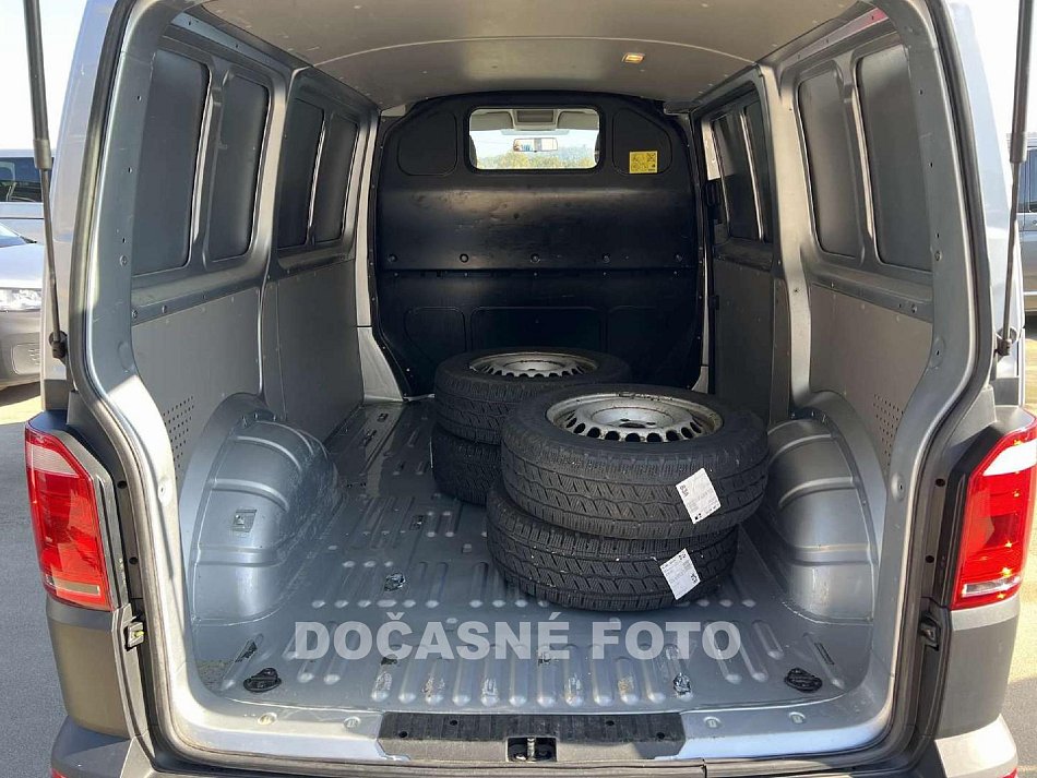 Volkswagen Transporter 2.0TDi  L1H1