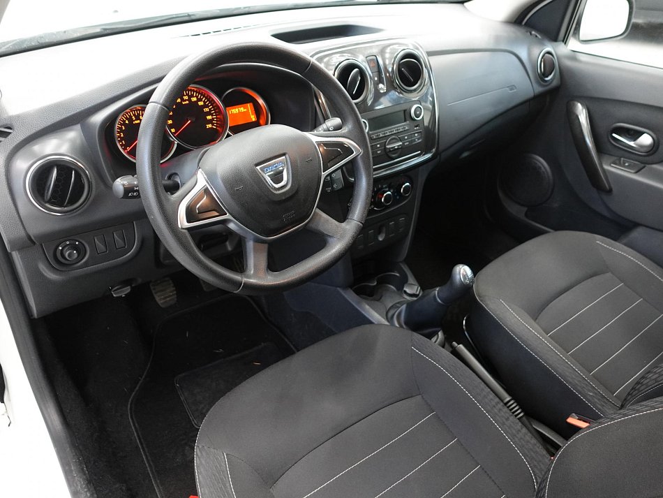 Dacia Sandero 1.0i 