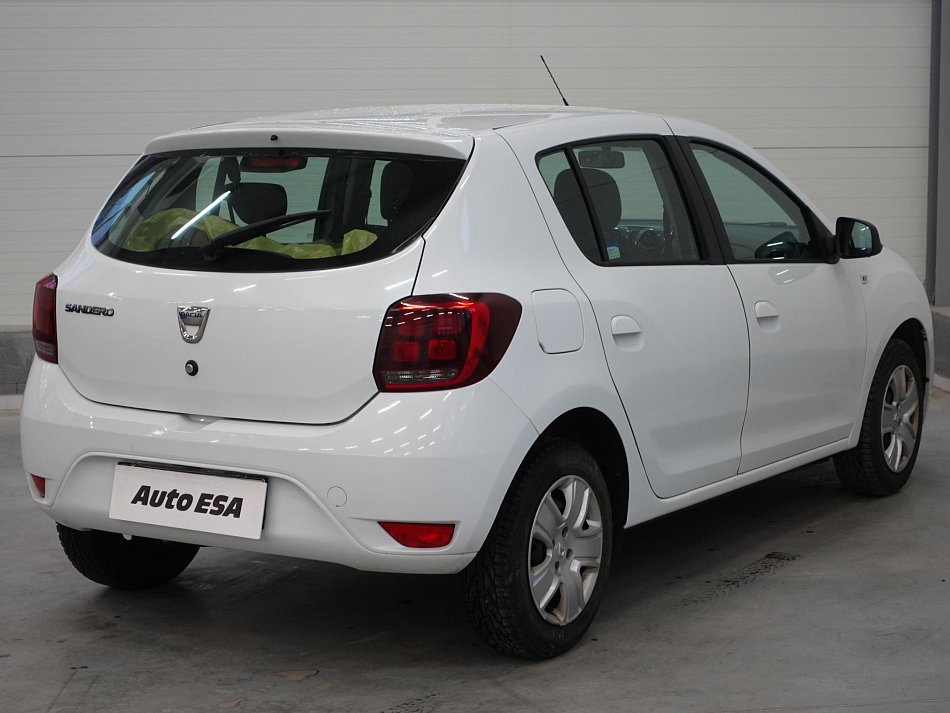 Dacia Sandero 1.0i 