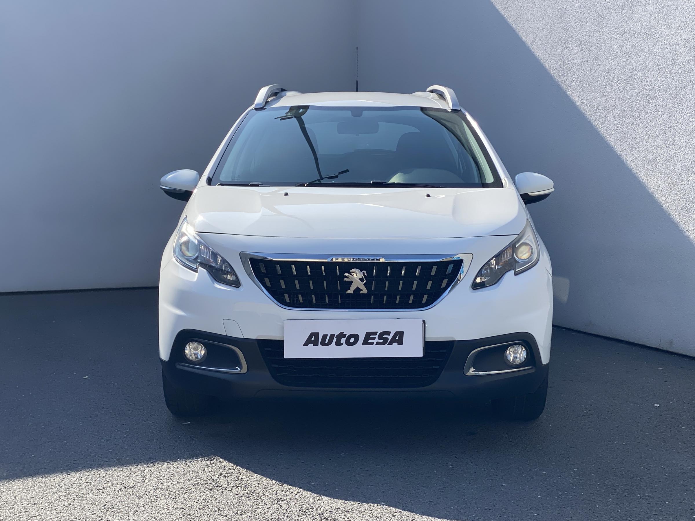 Peugeot 2008, 2018 - pohled č. 2