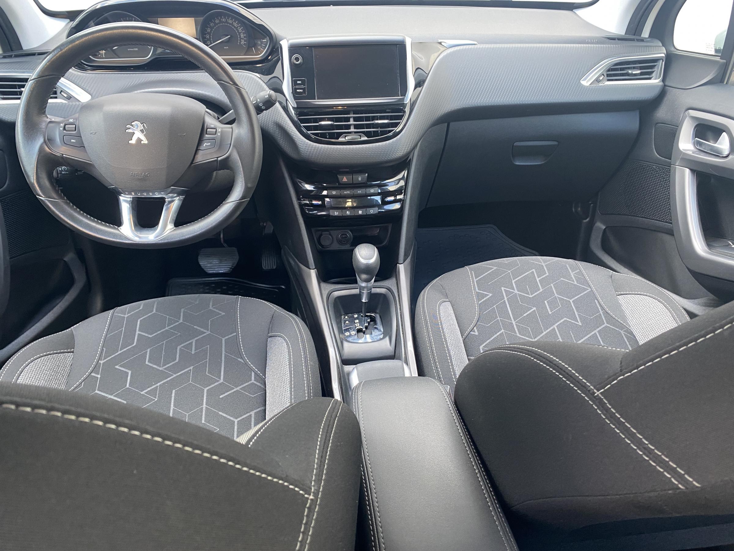 Peugeot 2008, 2018 - pohled č. 9