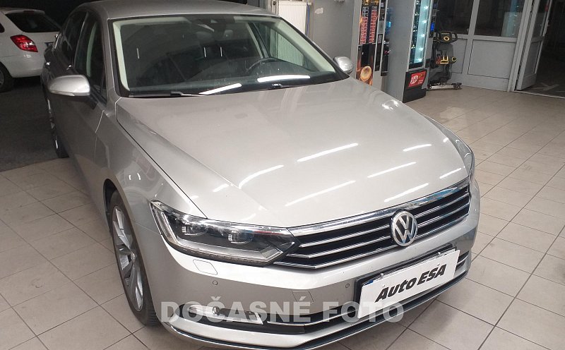 Volkswagen Passat 2.0 TDi Highline