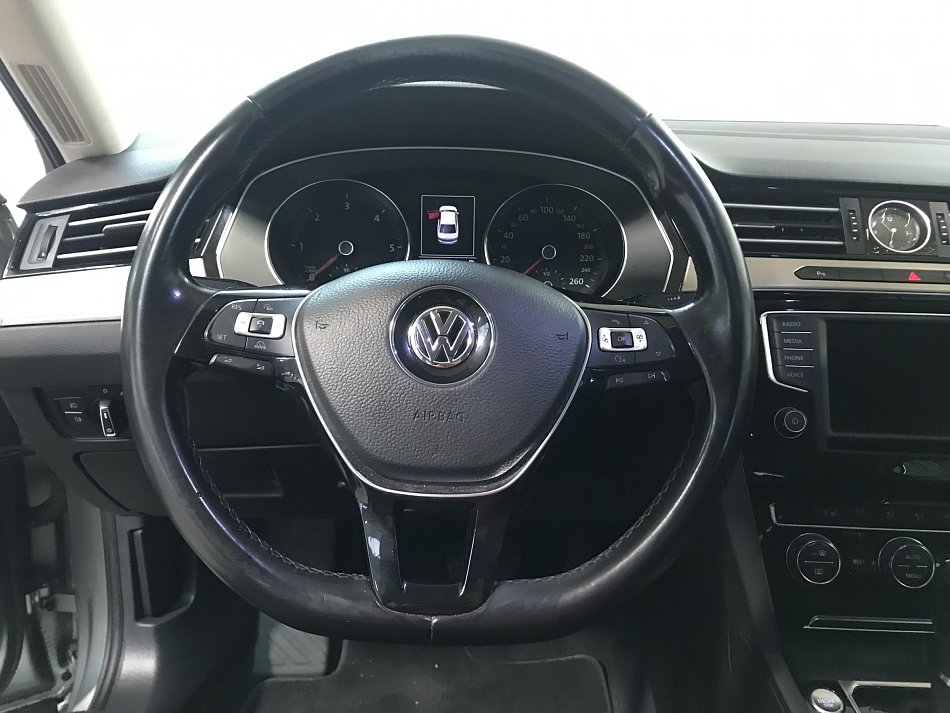 Volkswagen Passat 2.0 TDi Highline