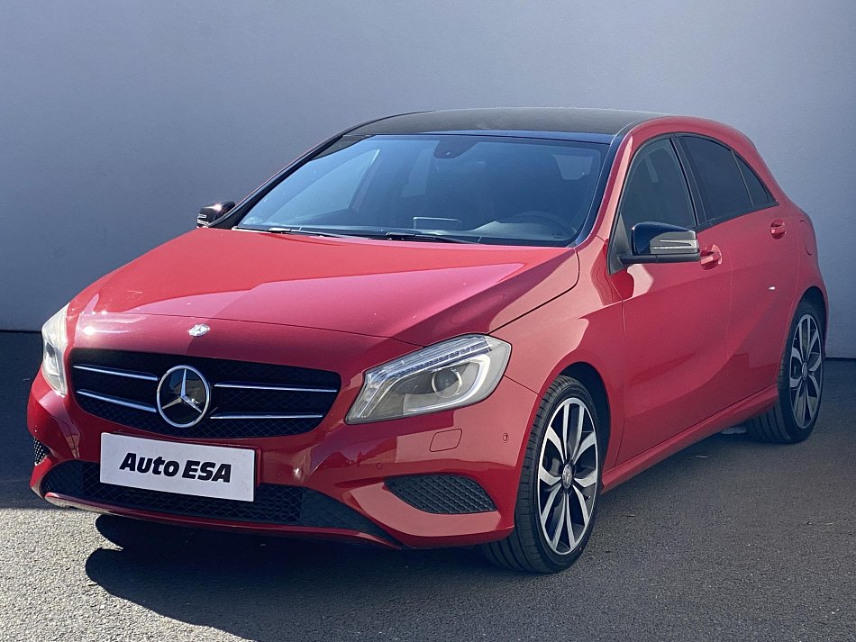 Mercedes-Benz Třída A 1.6  A180