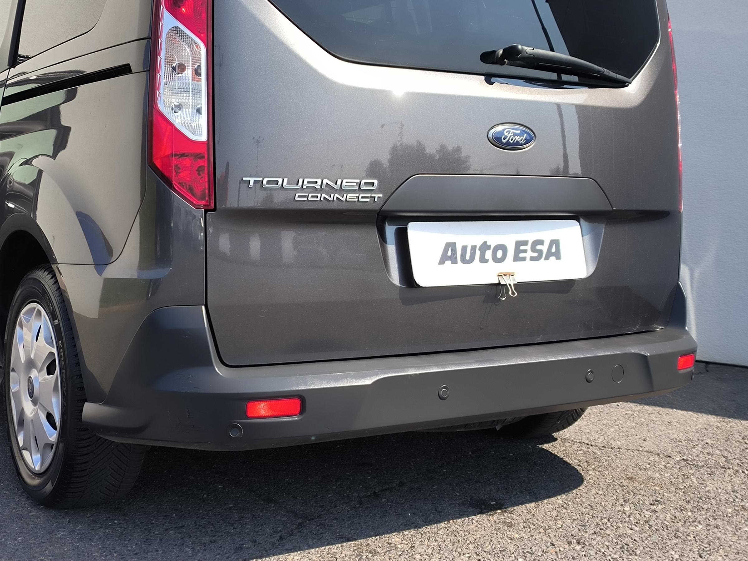 Ford Tourneo Connect, 2017 - pohled č. 24