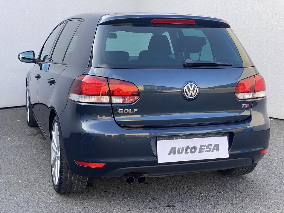 Volkswagen Golf 1.4TSi Highline