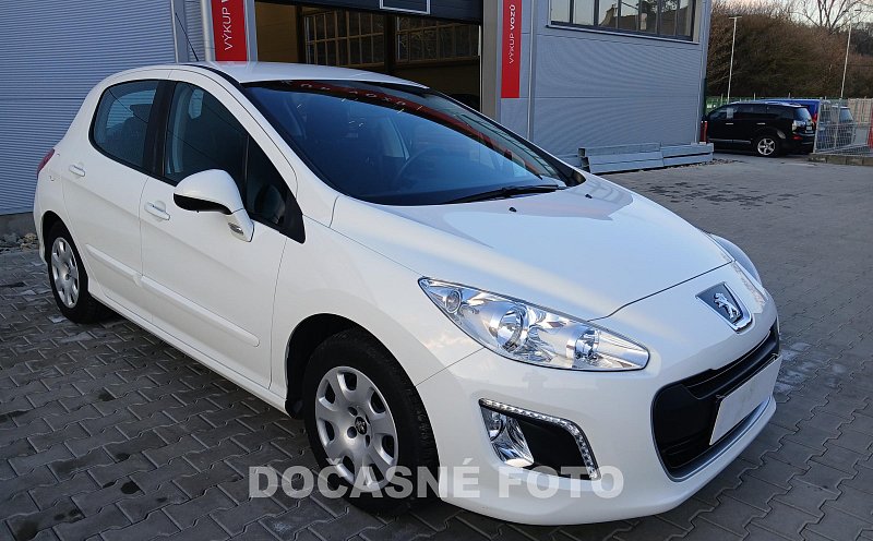 Peugeot 308 1.4i 