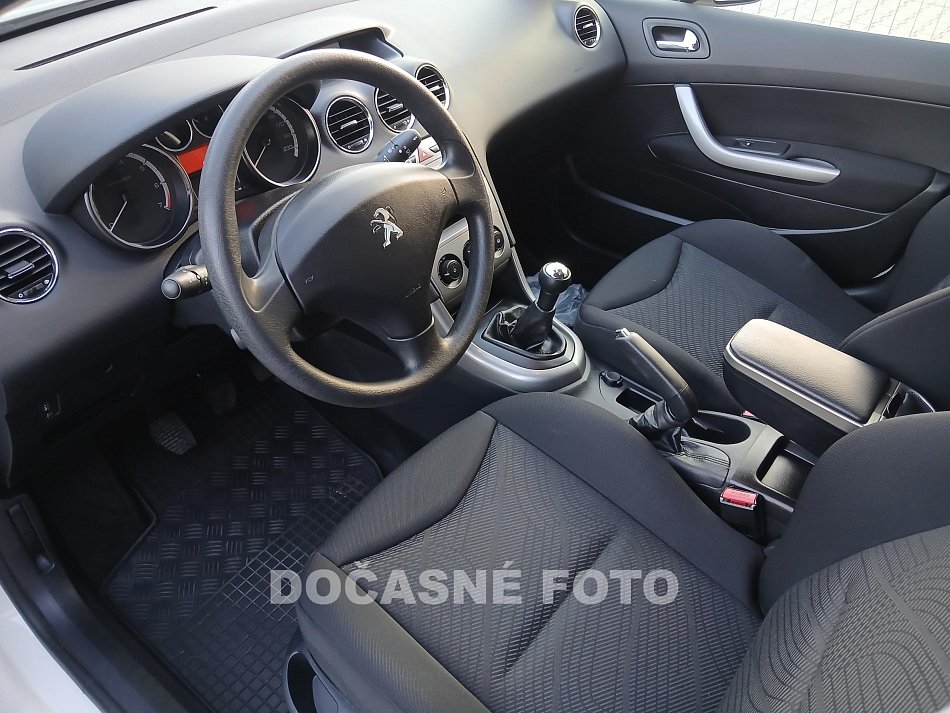 Peugeot 308 1.4i 