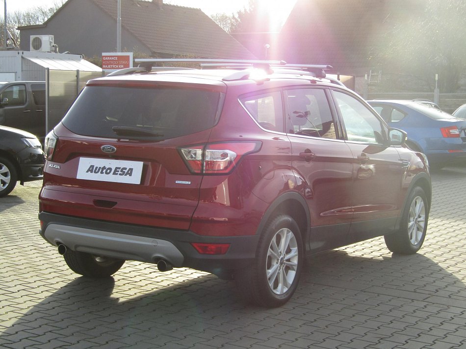 Ford Kuga 1.5 EB Titanium