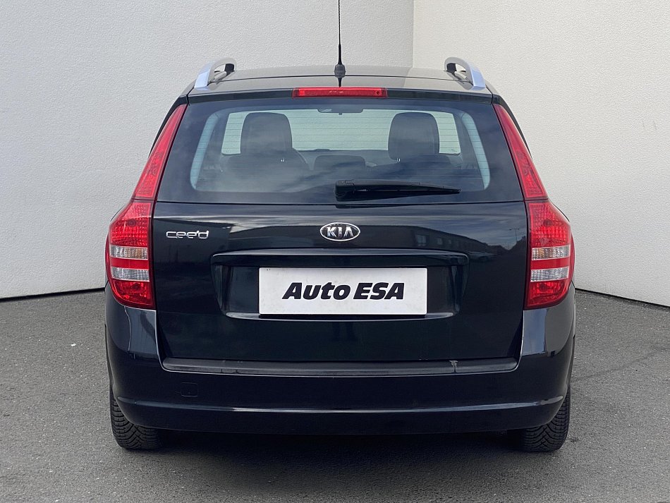 Kia Ceed 1.4 CVVT LX