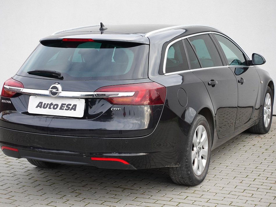 Opel Insignia 2.0CDTi 