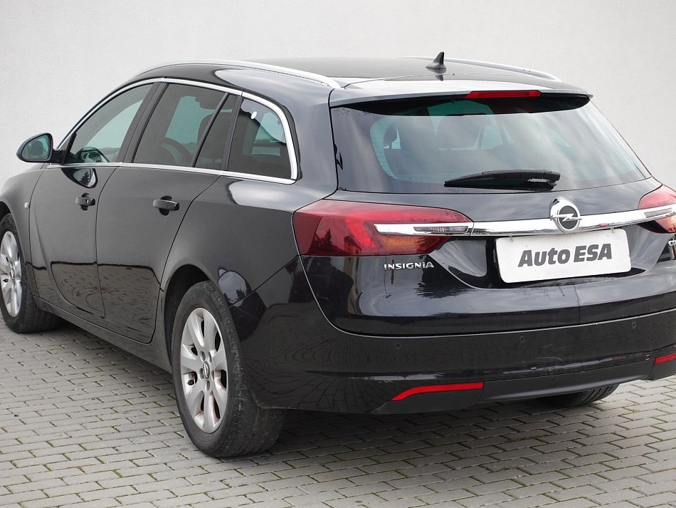 Opel Insignia 2.0CDTi 