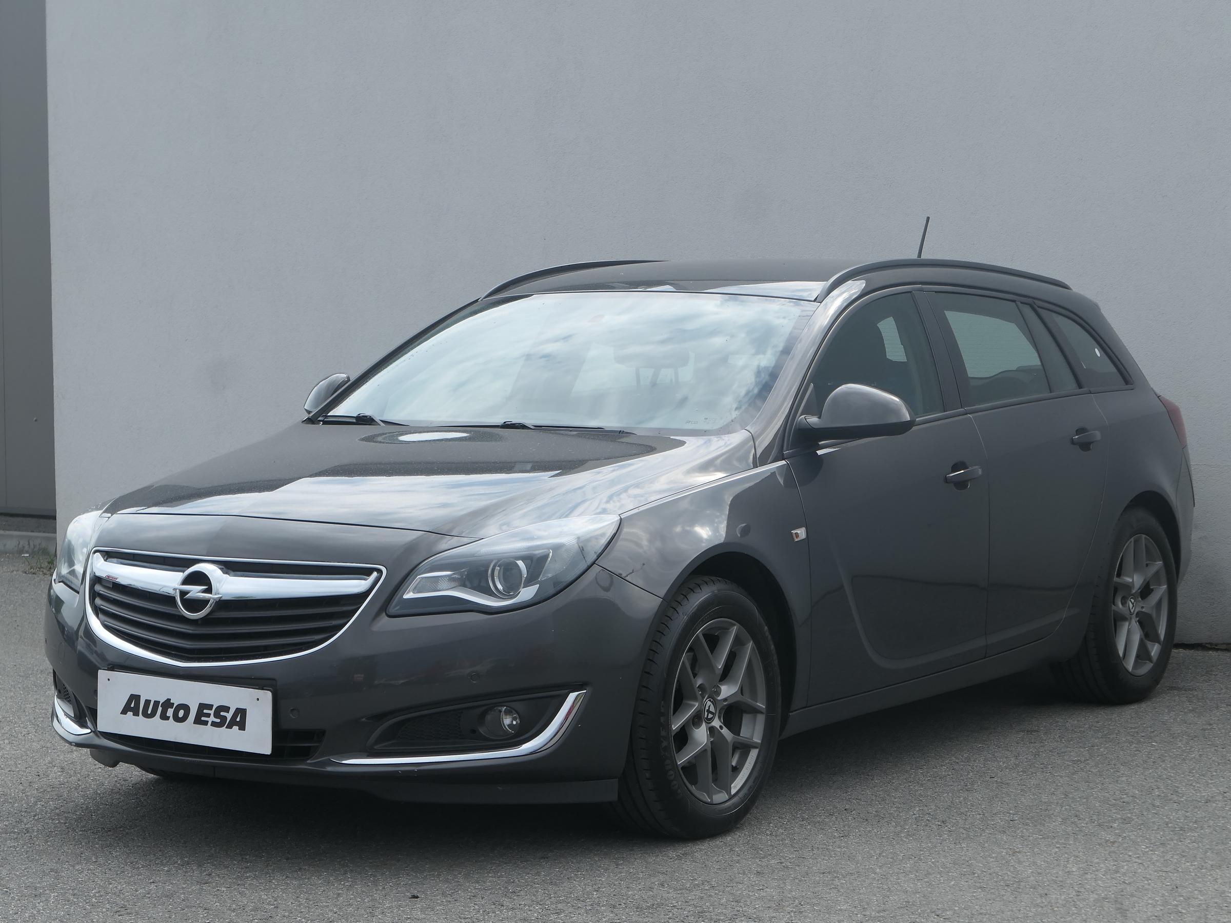 Opel Insignia, 2016 - pohled č. 3