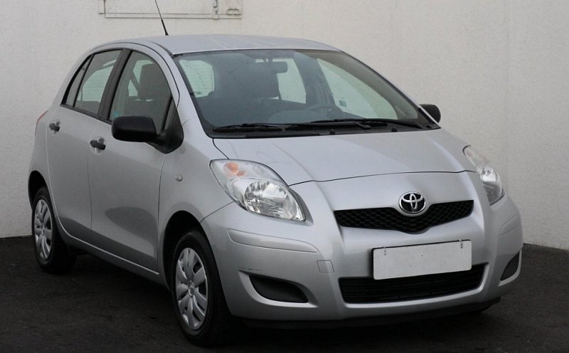 Toyota Yaris 1.3 VVT-i 