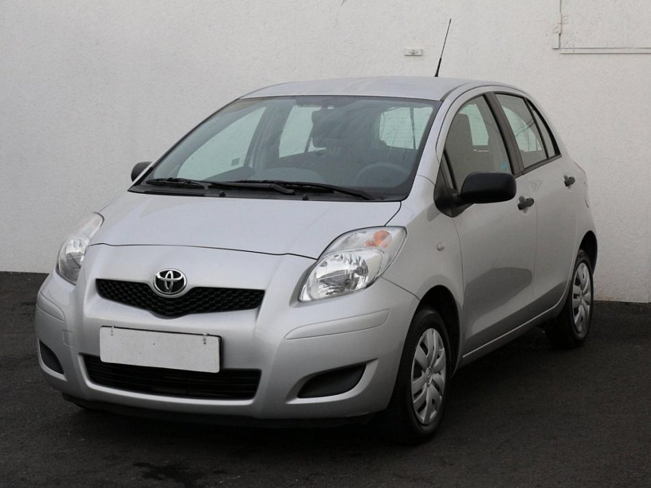 Toyota Yaris 1.3 VVT-i 