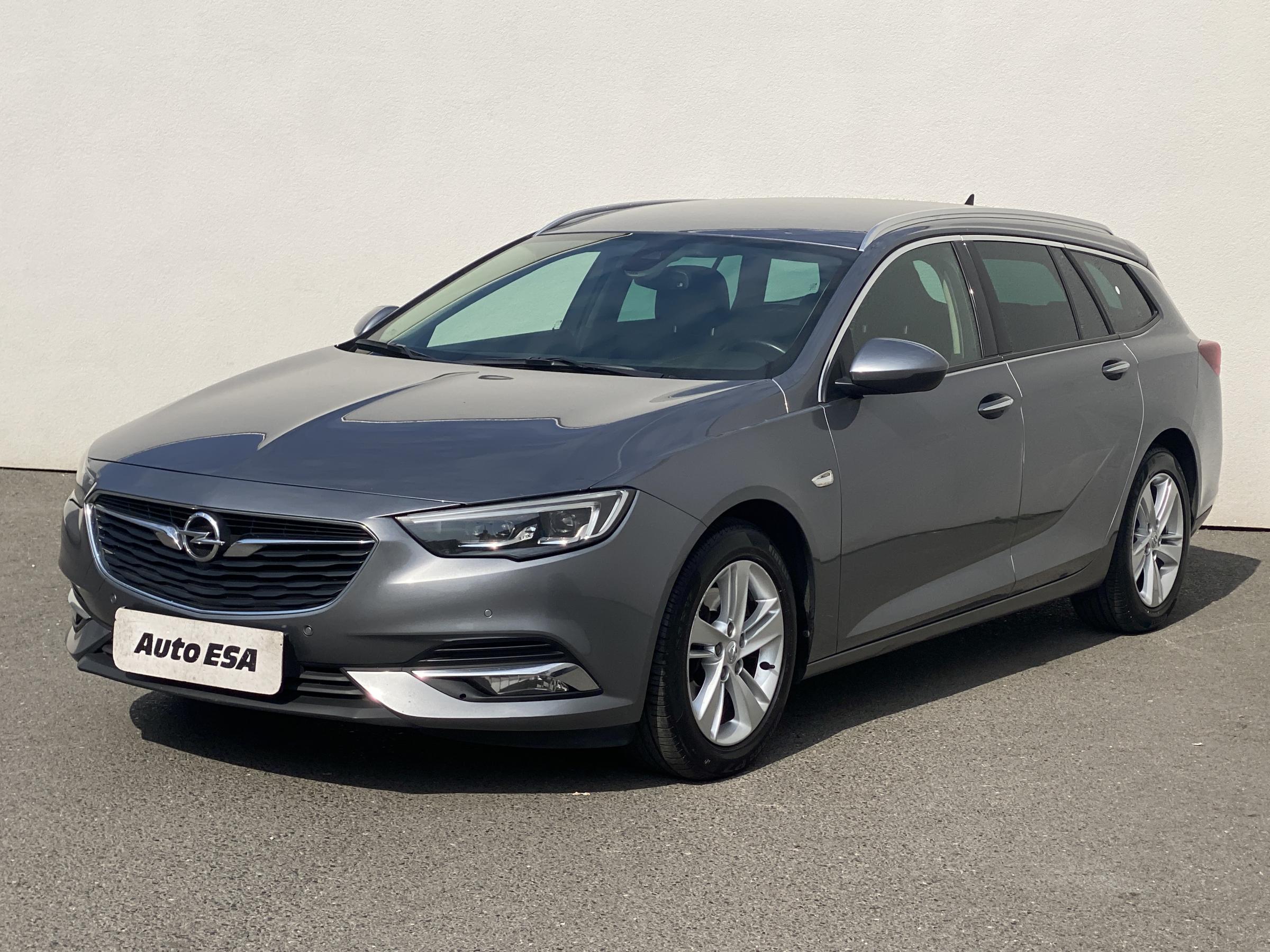 Opel Insignia, 2019 - pohled č. 3