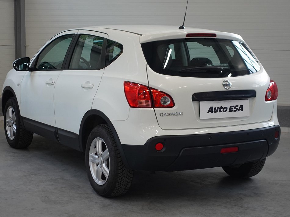 Nissan Qashqai 1.6i 