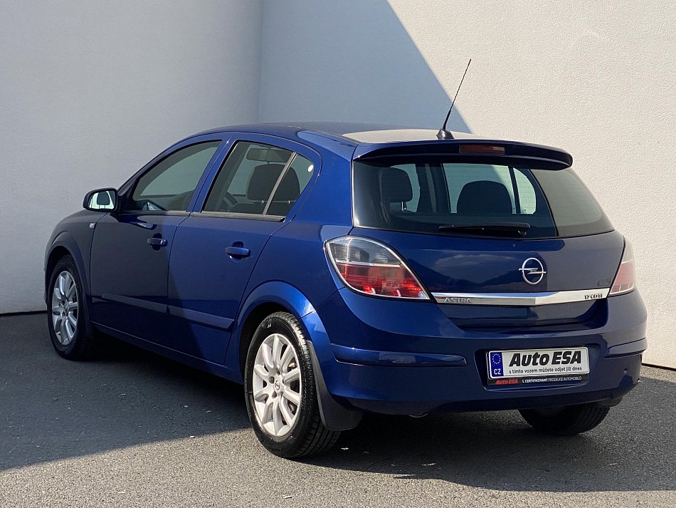 Opel Astra 1.7 CDTi 